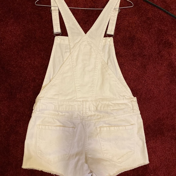 White overalls - Picture 4 of 6